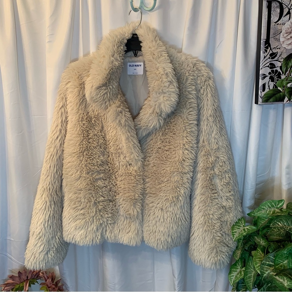 🌷Host Pic🌷❤️Price Drop❤️Old Navy Women's Soft Cream Teddy Jacket - Picture 3 of 13